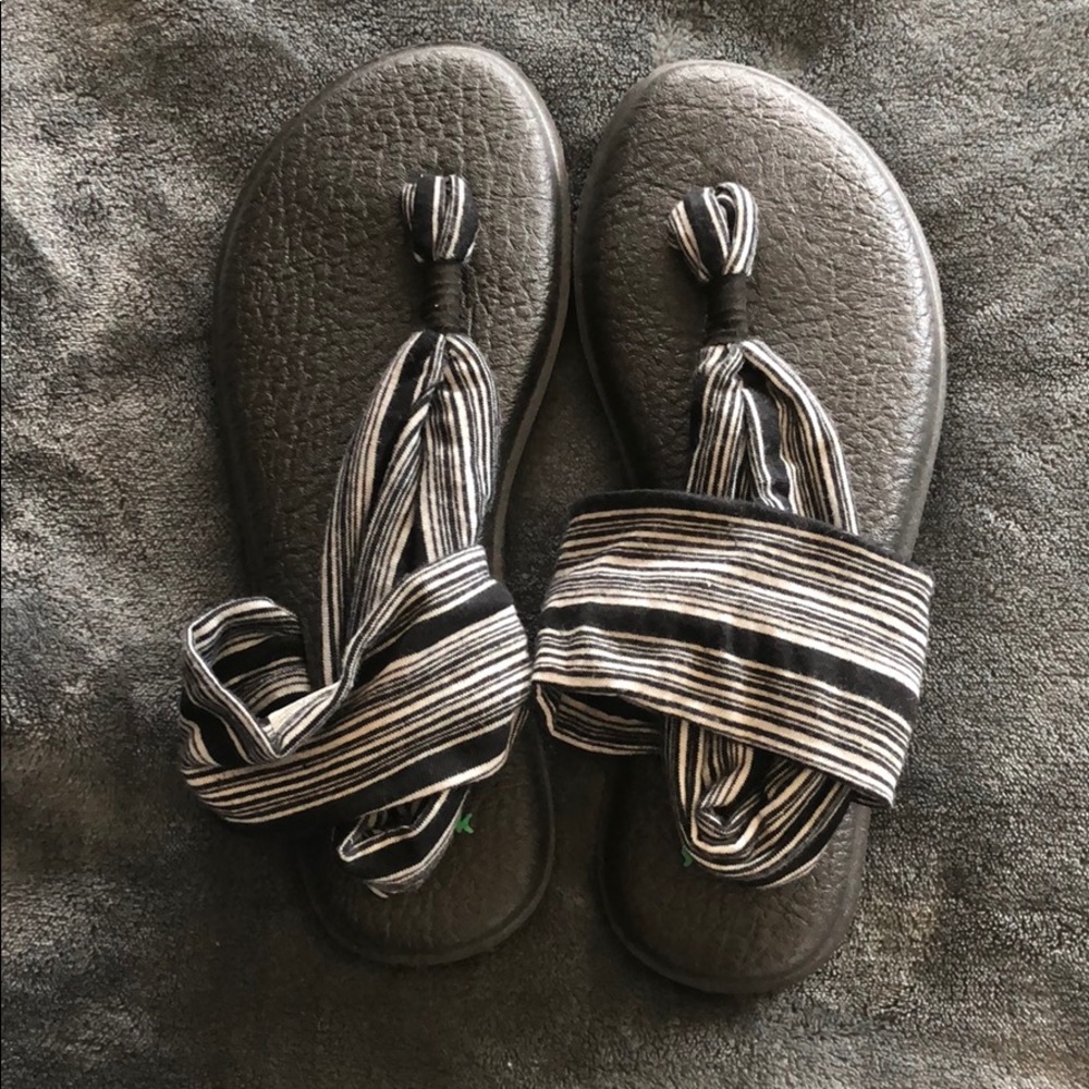 Sanuk Sandals